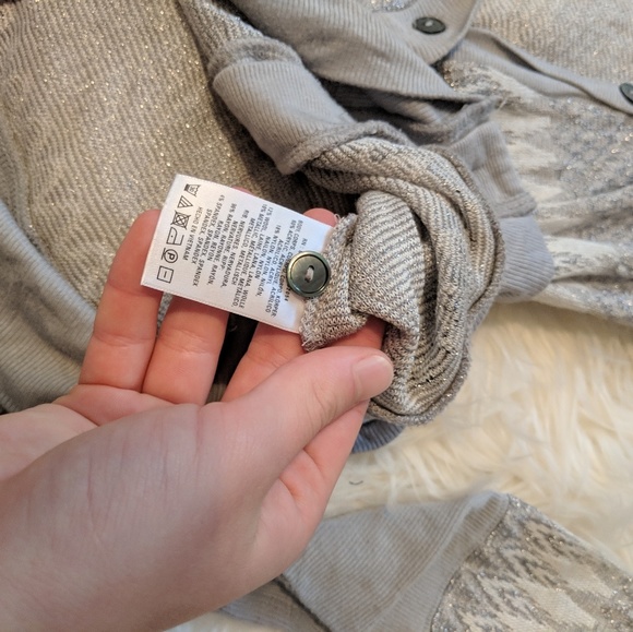 Postmark | gray sparkly aztec patterned cardigan - Picture 5 of 8